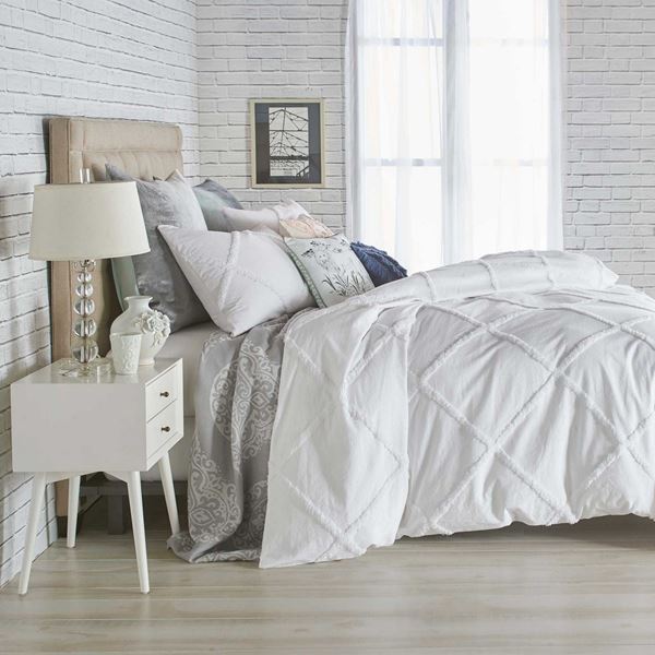 Chenille Bedding - White